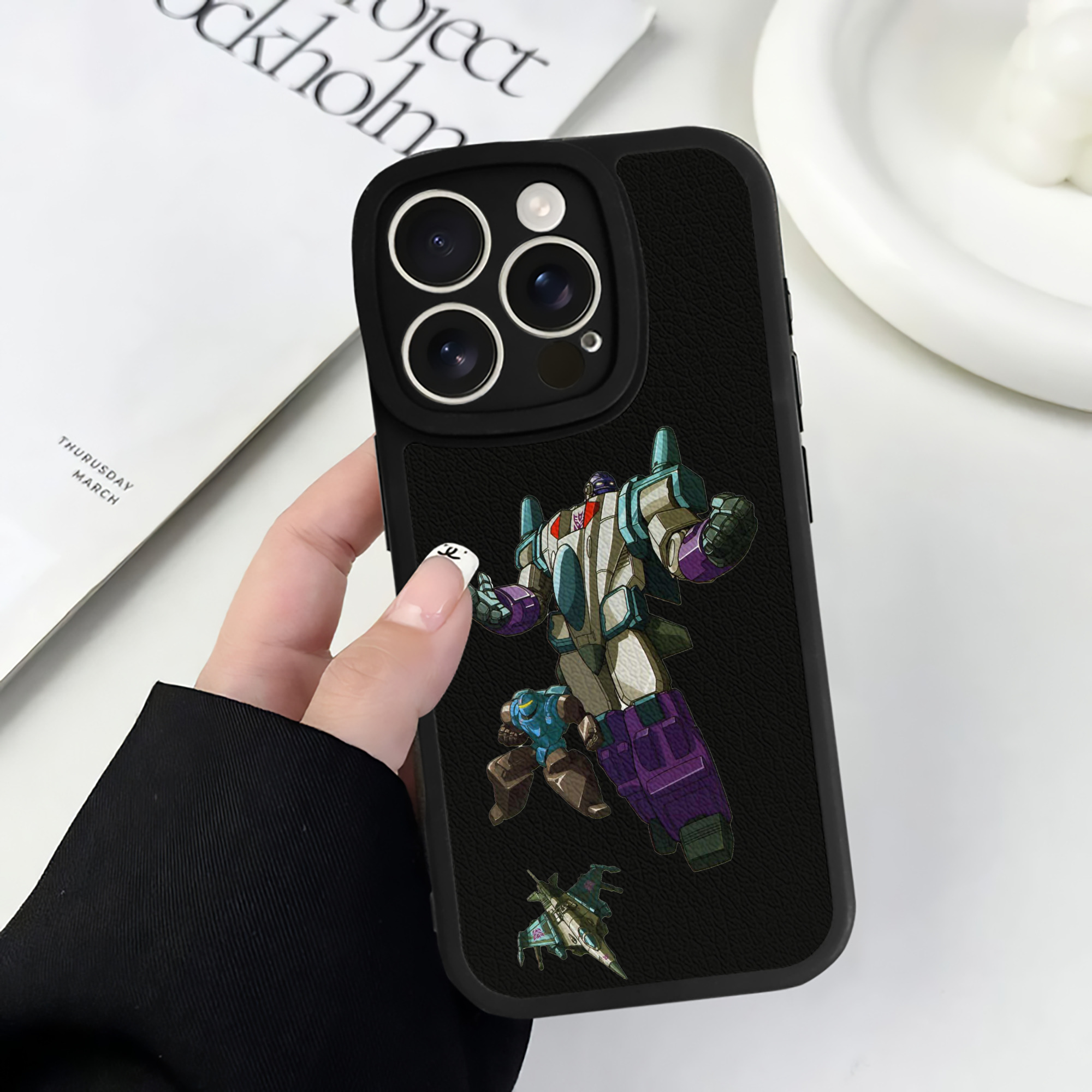 （画像用）  【iPhone 16シリーズ対応】シリコンスマホケース（レザー調） 材質：シリコン